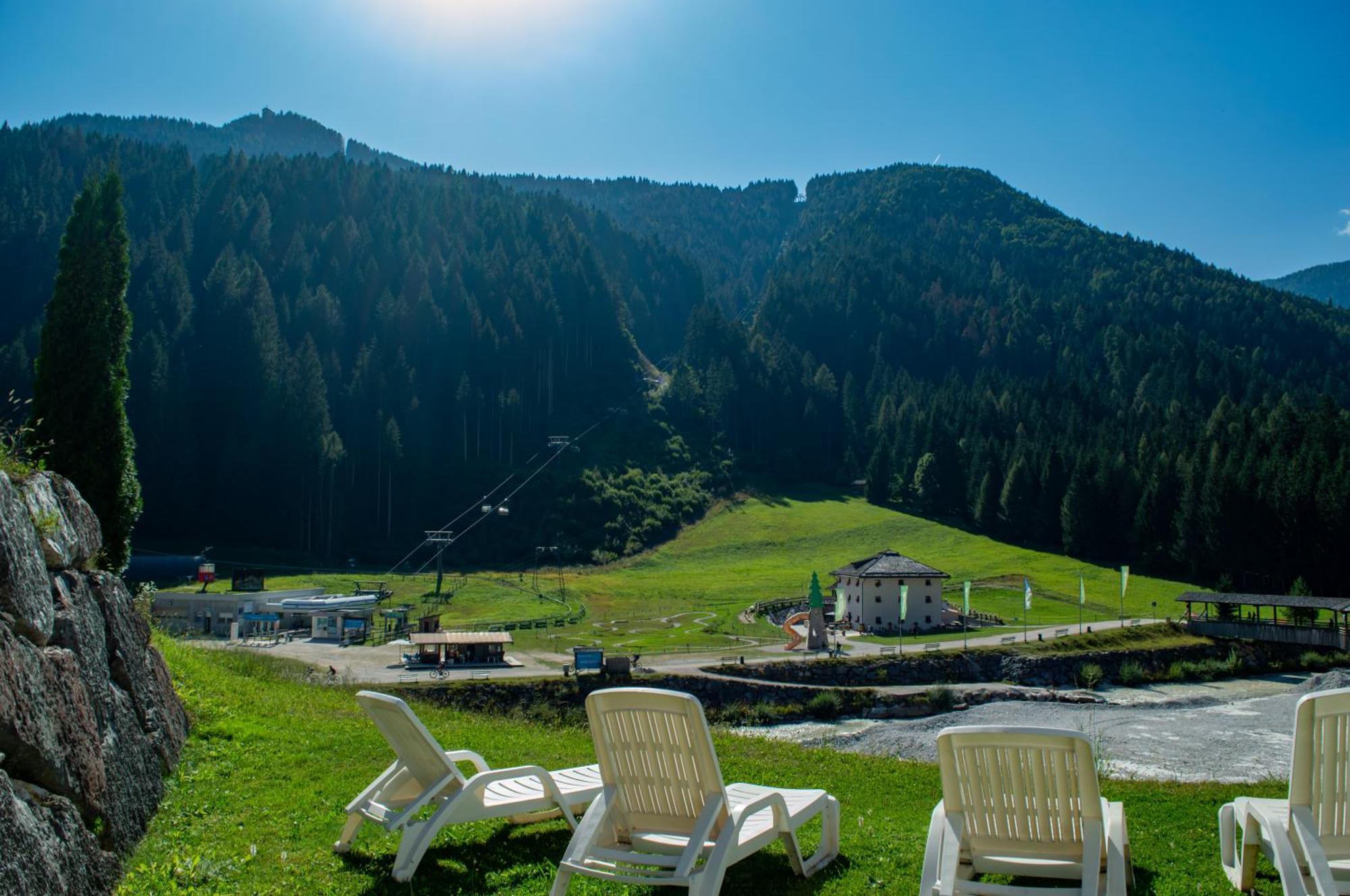 Hotel Serena - Tre Cime Views Auronzo di Cadore Exterior photo